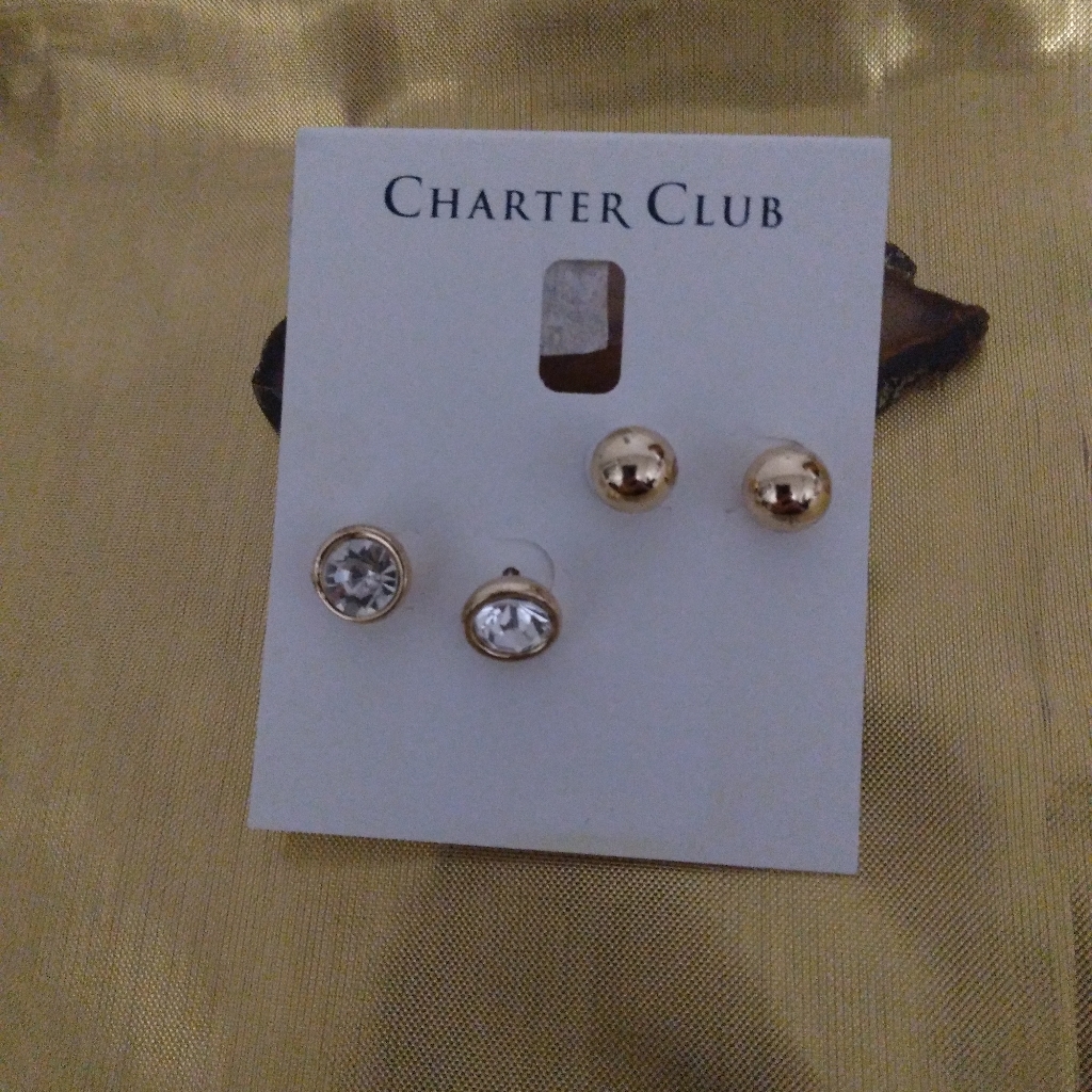 Charter Club Gold Toned Earrings Set 8$
